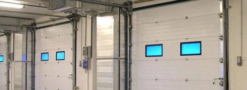 Секционные ворота
